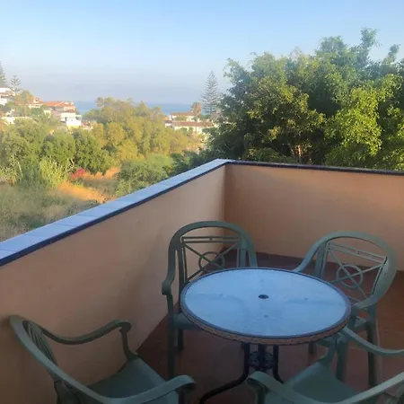 Vista De Rey Aparthotel Benalmadena